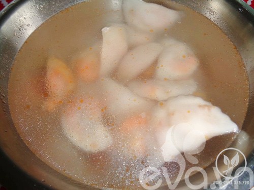 1408446647 banh bot loc11