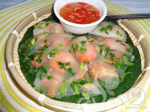 1408446647 banh bot loc15